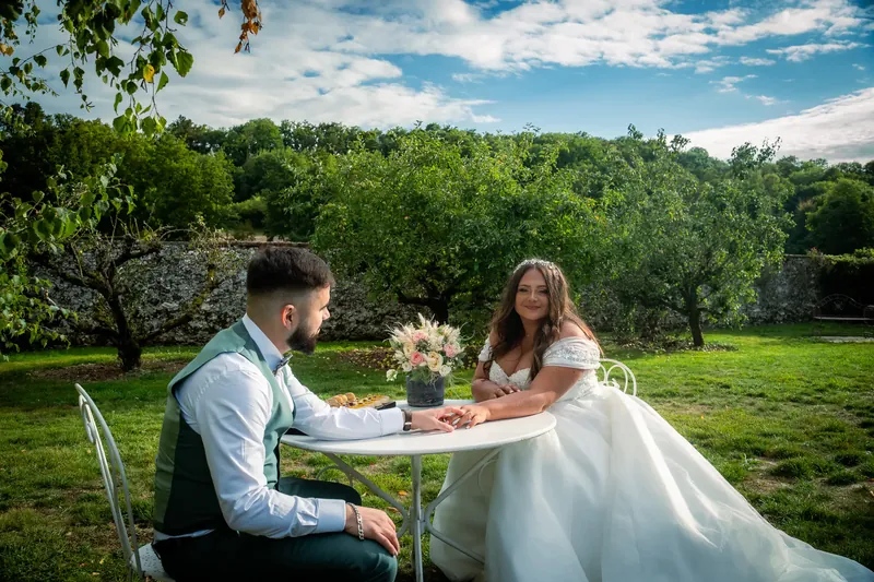 Couple en lumière naturelle — reportage documentaire par Balthazar, Kobalt Photo